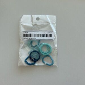 Set of 8 Blue Rings